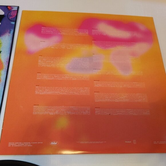 5SOS / 5 Seconds Of Summer Youngblood Vinyl Record Black Urban Outfitter… - Picture 2 of 7